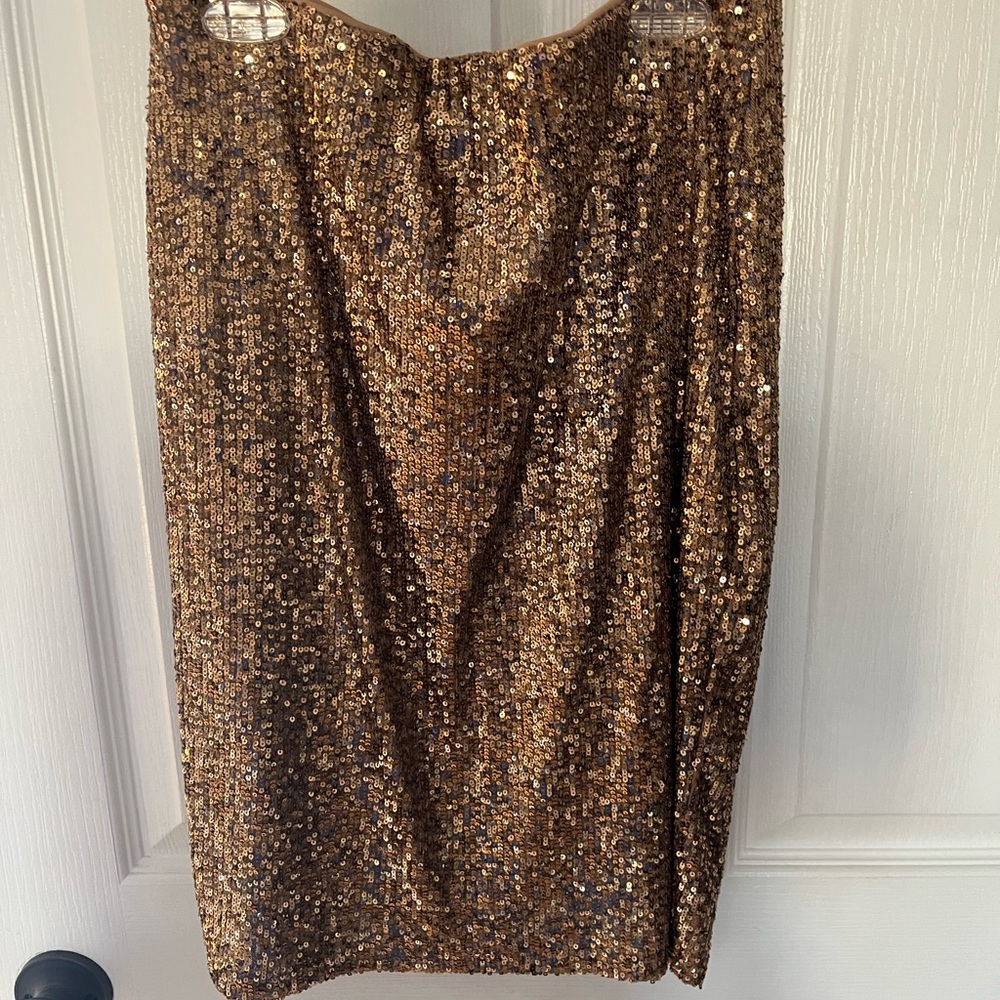 Cable & Gauge Shimmering Gold Pencil Skirt